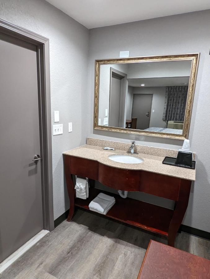 Okc Hotel Oklahoma City Bagian luar foto