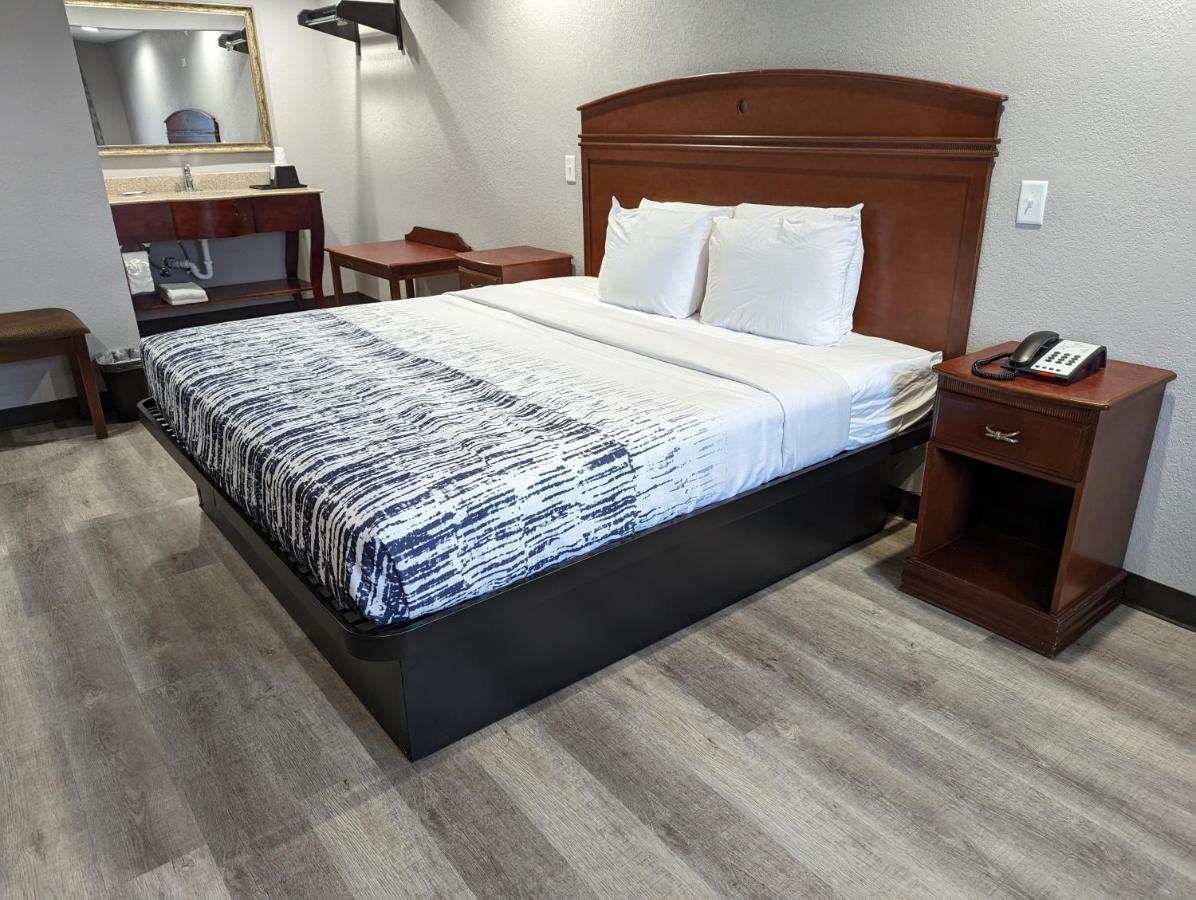 Okc Hotel Oklahoma City Bagian luar foto